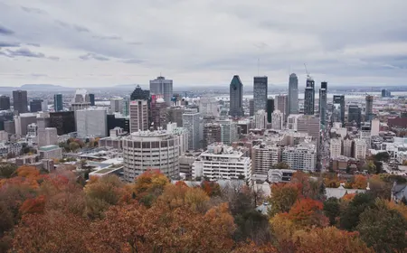 Plus d’un an au Canada